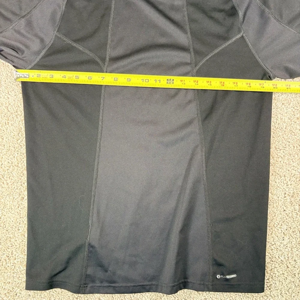 The North Face FlashDry T-Shirt Mens Medium Black Performance Athletic Tee